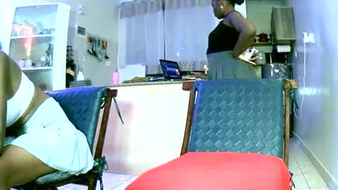 Your Virtual Wife online show from December 18, 6:46 pm