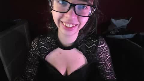 Zoe online show from September 26, 4:11 pm