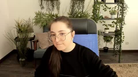 your love online show from November 28, 5:21 am