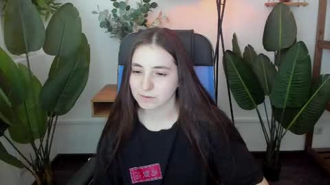 your love online show from June 3, 2:33 pm