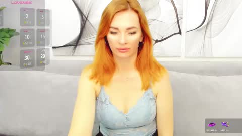 Snapshot of vita_flowen chatting on March 11, 6:10 am Vita online show from March 11, 6:10 am