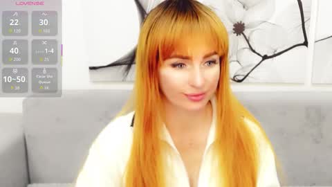 Snapshot of vita_flowen chatting on October 6, 5:05 am Vita online show from October 6, 5:05 am