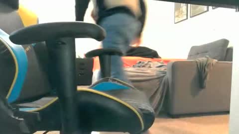 vitalbeach online show from January 6, 8:50 pm