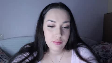 Snapshot of vitalina_freedom chatting on December 16, 12:54 pm Vitalina online show from December 16, 12:54 pm