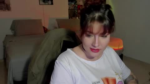 Snapshot of vitaxviper chatting on February 10, 9:25 pm Vit a Viper online show from February 10, 9:25 pm