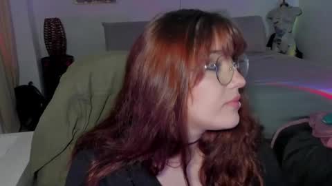 Snapshot of vitaxviper chatting on February 11, 11:44 pm Vit a Viper online show from February 11, 11:44 pm