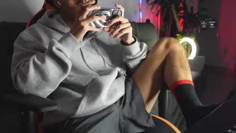 VITO BENZ online show from March 4, 5:11 am