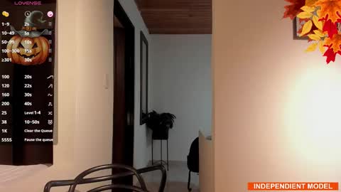 Vito Ferrer online show from October 9, 1:36 am