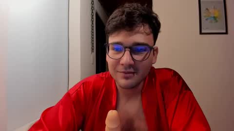 Vito Ferrer online show from October 23, 1:49 am