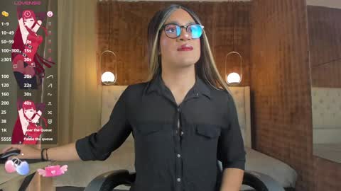 VittaaaPlease help me with your thumbs up its important  online show from December 16, 1:00 pm