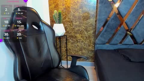 vittoria online show from March 23, 5:06 pm