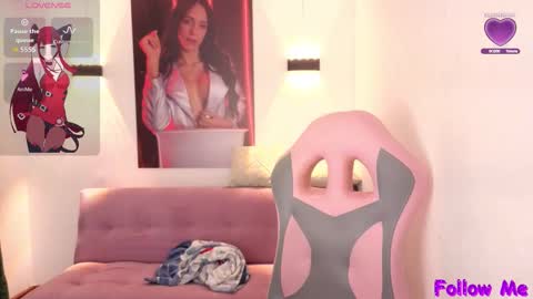 VITTORIA  online show from October 28, 7:12 am