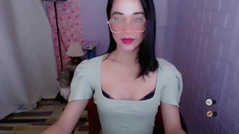 Snapshot of vivahotbabessandra chatting on March 2, 3:52 am SANDRA GOING YOU online show from March 2, 3:52 am