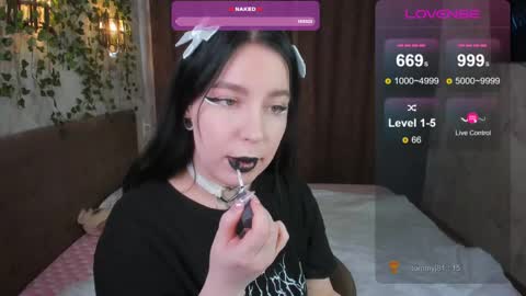 Vivi   online show from February 21, 6:40 am