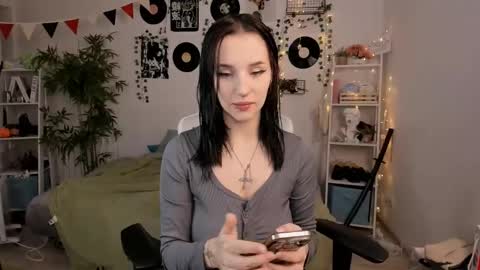 Snapshot of vivian_qwerty chatting on December 25, 4:12 am vivian_qwerty online show from December 25, 4:12 am