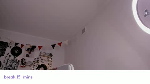 Snapshot of vivian_qwerty chatting on February 13, 7:13 am vivian_qwerty online show from February 13, 7:13 am