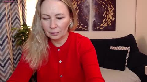 Snapshot of vivian_soul chatting on September 17, 5:47 pm Vivian online show from September 17, 5:47 pm