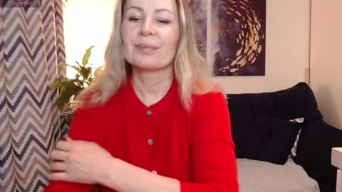 Snapshot of vivian_soul chatting on November 14, 4:06 pm Vivian online show from November 14, 4:06 pm