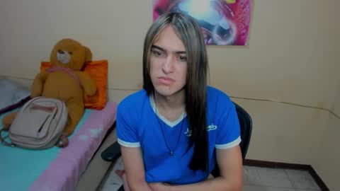Snapshot of vivianalatin chatting on February 20, 3:08 pm instagram Viviana73215 online show from February 20, 3:08 pm