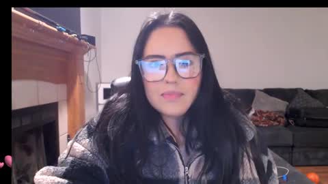 Snapshot of vivianaortega chatting on February 27, 4:31 am Vivi online show from February 27, 4:31 am