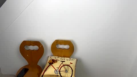 Snapshot of viviannexxx2022 chatting on January 17, 5:51 pm Vivlove online show from January 17, 5:51 pm