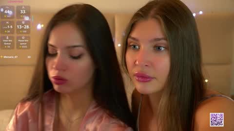 Nelly and Mari online show from January 12, 7:02 am