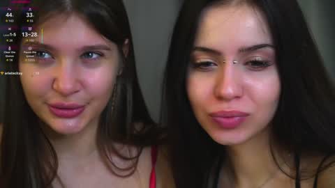 Nelly and Mari online show from March 17, 7:23 am