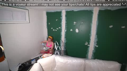 Snapshot of vivid_whit chatting on October 3, 12:18 am Whitney online show from October 3, 12:18 am