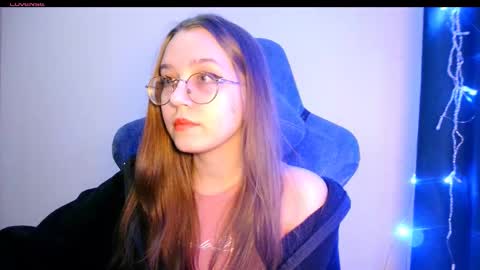 vivivivikkie online show from February 17, 11:33 pm