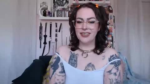 VIXIN online show from May 2, 3:39 pm
