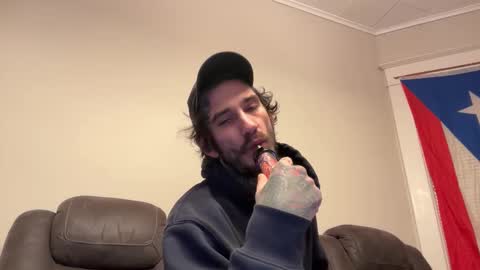 Snapshot of vj48826 chatting on November 18, 1:00 am VJ online show from November 18, 1:00 am