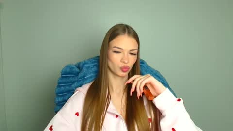 Vlada online show from April 18, 11:14 am