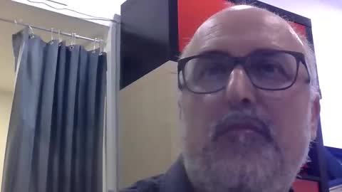 Snapshot of volpi72 chatting on November 3, 5:25 pm volpi72 online show from November 3, 5:25 pm