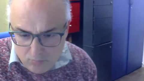 Snapshot of volpi72 chatting on November 8, 9:20 am volpi72 online show from November 8, 9:20 am