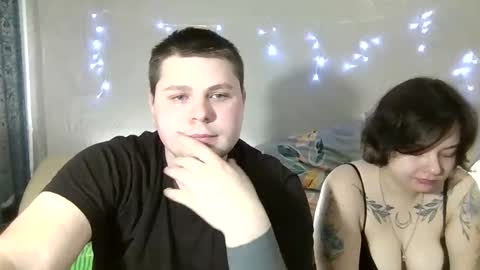 Snapshot of volshebnik_130 chatting on January 16, 5:33 pm Volshebnik1302 online show from January 16, 5:33 pm