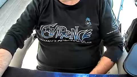 Snapshot of vonele chatting on October 30, 1:23 pm Vonn online show from October 30, 1:23 pm