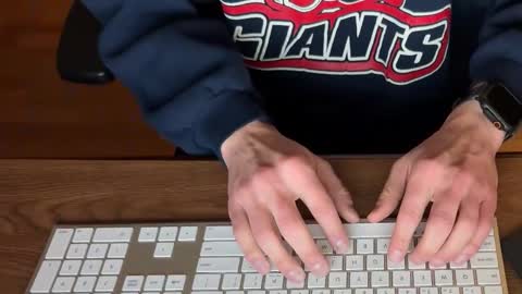 Snapshot of voterki796 chatting on December 3, 3:14 am voterki796 online show from December 3, 3:14 am