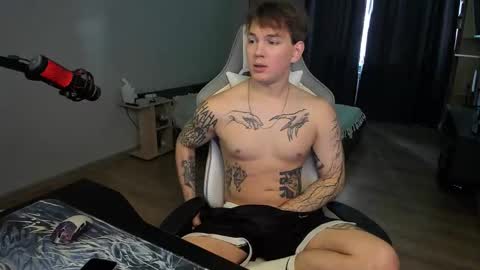 Snapshot of vova_belkin_ chatting on November 11, 10:59 am vova online show from November 11, 10:59 am