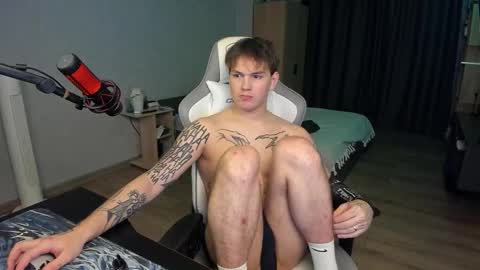 Snapshot of vova_belkin_ chatting on November 19, 4:07 pm vova online show from November 19, 4:07 pm