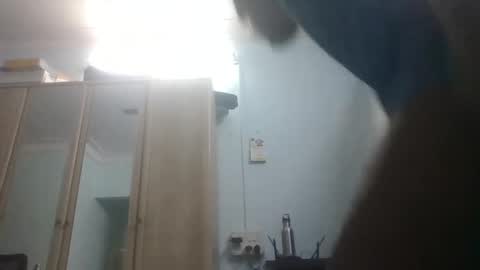 Snapshot of voyer666666 chatting on February 6, 7:02 am Voyeur666666 online show from February 6, 7:02 am