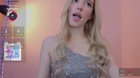 w_pickmebabby_w online show from November 3, 8:10 pm