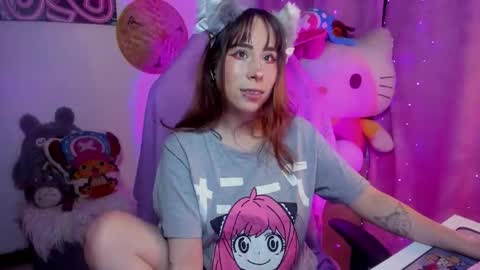 Snapshot of waifu_aika chatting on October 26, 10:58 pm AIKA online show from October 26, 10:58 pm