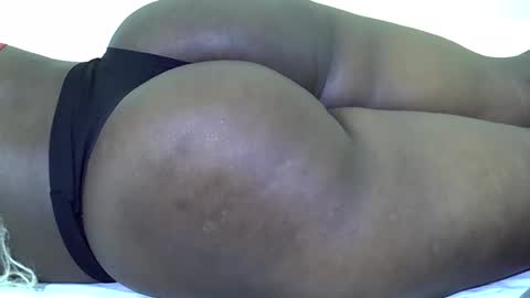 Snapshot of wakanda_43 chatting on October 20, 2:39 pm candy online show from October 20, 2:39 pm