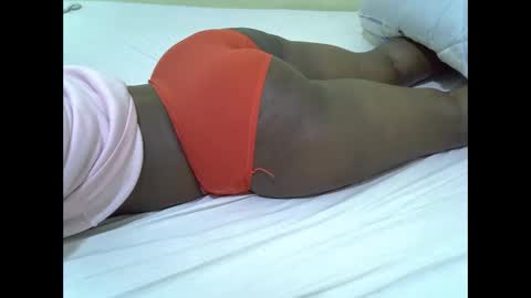 Snapshot of wakanda_43 chatting on January 10, 2:24 am candy online show from January 10, 2:24 am