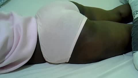 Snapshot of wakanda_43 chatting on January 14, 4:51 am candy online show from January 14, 4:51 am