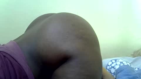 Snapshot of wakanda_43 chatting on February 19, 4:41 am candy online show from February 19, 4:41 am