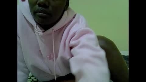 Snapshot of wakanda_43 chatting on February 23, 12:19 am candy online show from February 23, 12:19 am