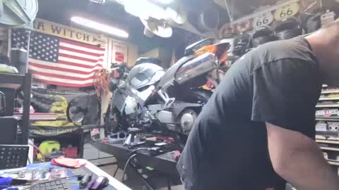 Snapshot of wakesblowinclouds chatting on October 6, 12:13 pm wakesblowinclouds online show from October 6, 12:13 pm