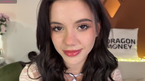 Mia online show from January 25, 12:47 pm