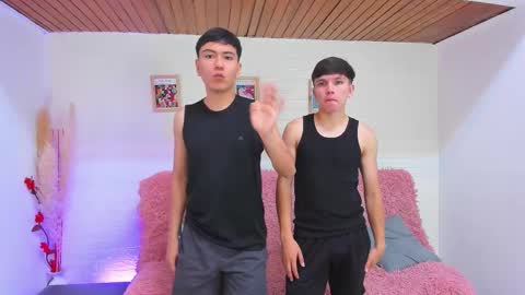 Hi  I am Venus kloy Thiago online show from September 18, 2:13 am